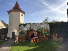 Stand des Schweizer Generalkonsulats - Internationales Familienfest auf Schloss Blutenberg