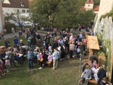 Stand des Schweizer Generalkonsulats - Internationales Familienfest auf Schloss Blutenberg