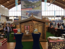 ALPenjoy-Messestand auf der Reisemesse Friedrichshafen