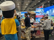 Messestand Urlaub in den Alpen (Prospektauflagen)