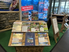 Messestand Urlaub in den Alpen (Prospektauflagen)