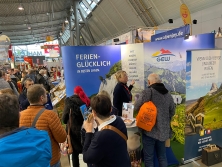 Messestand GEW-Ferien auf der CMT in Stuttgart