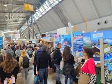Messestand Urlaub in den Alpen