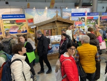 Messestand Urlaub in den Alpen