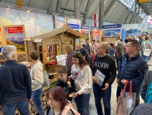 Messestand Urlaub in den Alpen