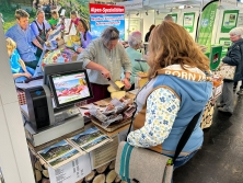 Messestand Urlaub in den Alpen
