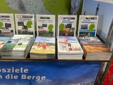 Prospektpräsentation am Messestand D22 - Urlaub in Deutschland