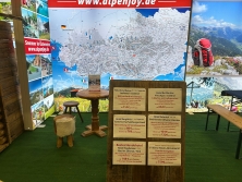 Angebote am Messestand Urlaub in den Alpen