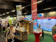 Messestand Urlaub in den Alpen