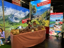 Messestand Spezialitäten aus den Alpen