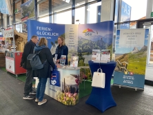 Messestand GEW-Ferien auf der Reisemesse in Friedrichshafen