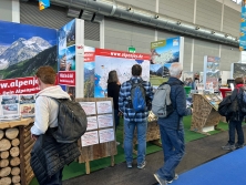 Messestand Urlaub in den Alpen