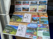 Prospektpräsentation  'Urlaub in den Alpen'