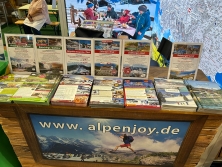 Prospektpräsentation Urlaub in den Alpen Prospektpräsentation Urlaub in den Alpen