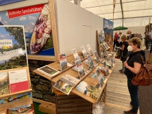 Prospektpräsentation Urlaub in den Alpen