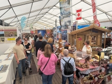 Messestand Urlaub in den Alpen