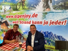 Messestand Urlaub in den Alpen