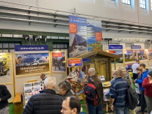 Glücksrad am Messestand "Urlaub in den Alpen"