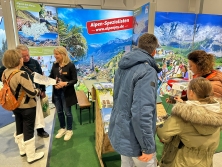 Tourismusverein Algund am Messestand Urlaub in Süditirol