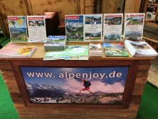 Prospektauflage am Alpen-Stand